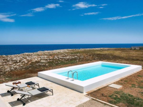 Luxury Holiday Home in Portopalo di Capo Passero with Pool